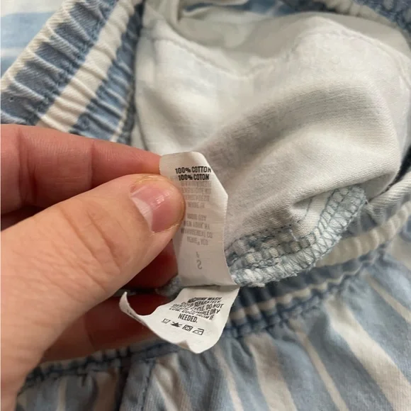 Aerie blue and white stripper cotton shorts, ver soft and light weight. - Picture 5 of 5